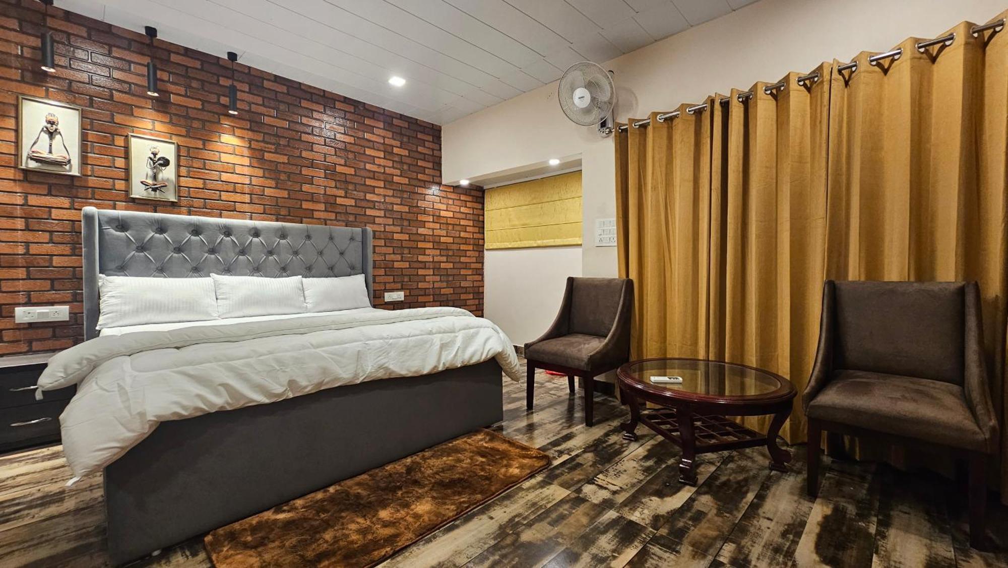 Hotel The Bohemian Casa Dehradun Chambre photo